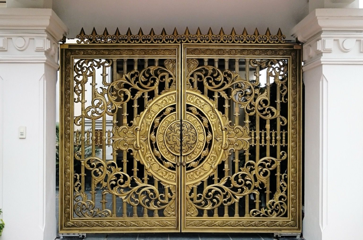 Cổng nhôm đúc - C031
